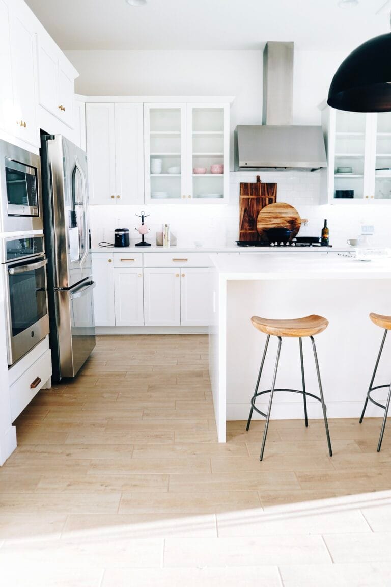 Kitchen Cabinet Planning — Standard Sizes, Layouts and Details That Matter